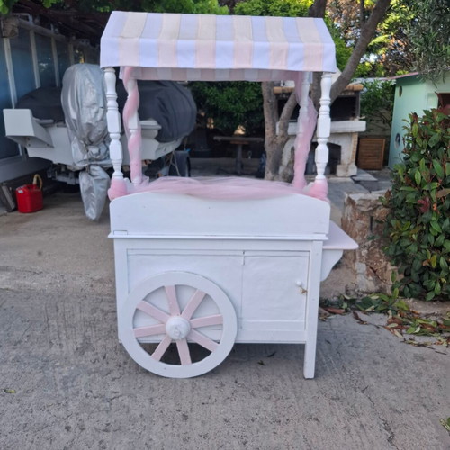 Wooden decorative event cart like new, white with pink details