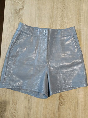 Primark shorts like new, blue, size L