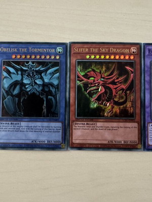 Yu-Gi-Oh! Egyptian God Legendary Collection 01 Limited Edition Set LC01