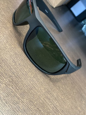 Polarized UV400 sunglasses, black
