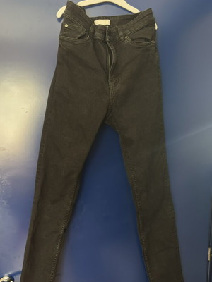H&M Black Women's Jeans with Pockets like new, size L