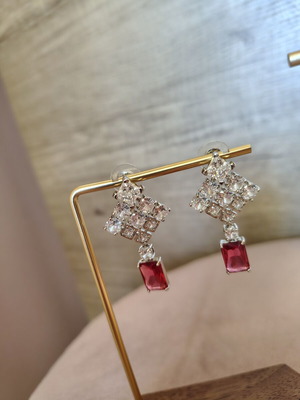 Earrings with zirconia stones like new, silver plated, red and silver