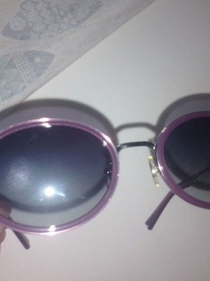 Vogue sunglasses like new, purple with cleaning cloth and case