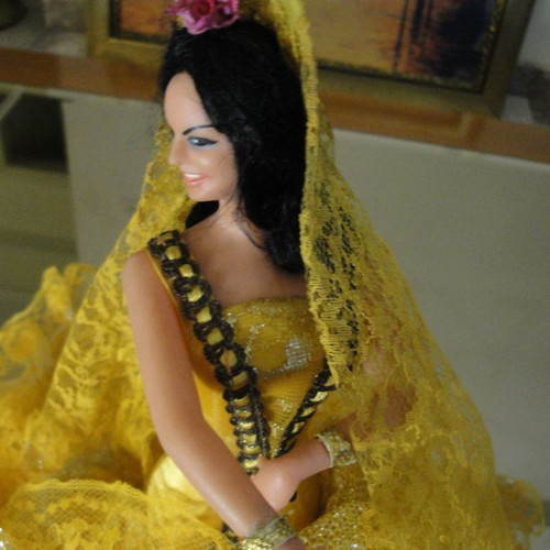 Spaniola dolls used, 31cm