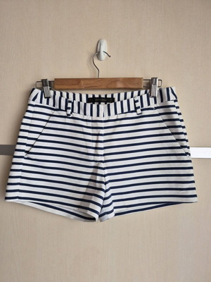 Σορτσάκι Zara Basic ριγέ navy & λευκό μεταχειρισμένο, μέγεθος S
