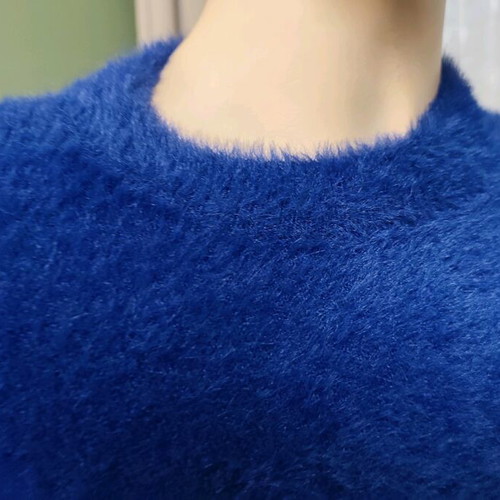 Pink Woman Blue Sweater size L like new