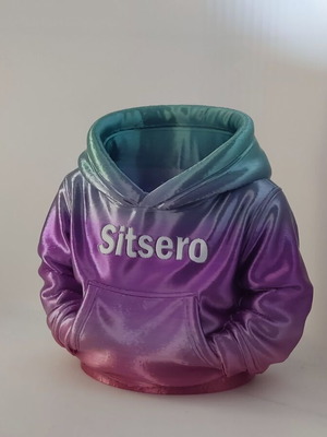 Hoodie pencil holder made to order with 3D printing and personalization