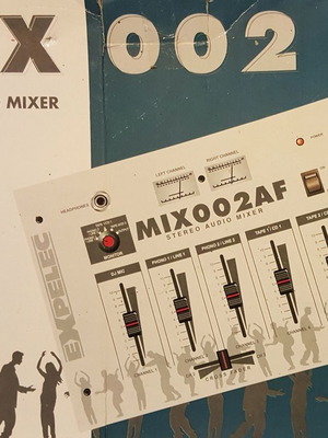 Expelec Mix002AF stereo audio mixer