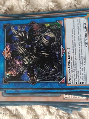 Yu-Gi-Oh Saryuja Skull Dread V.3 Secret Rare card like new