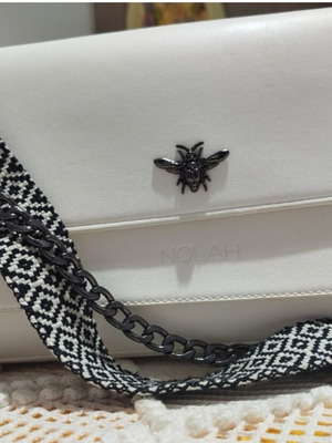 Nolah shoulder bag white like new with chain strap