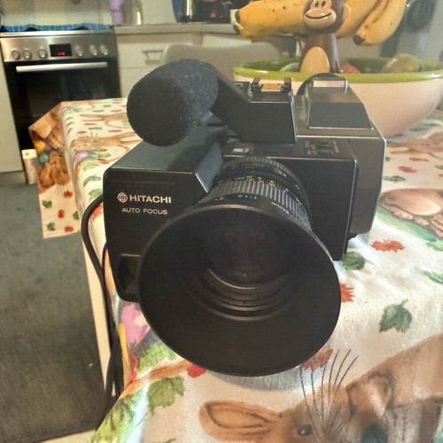Hitachi Saticon VK-C840 videocamera like new