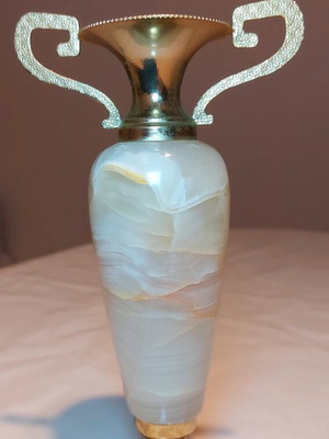 Vintage amphora-shaped candlestick onyx and bronze, like new, 18 cm