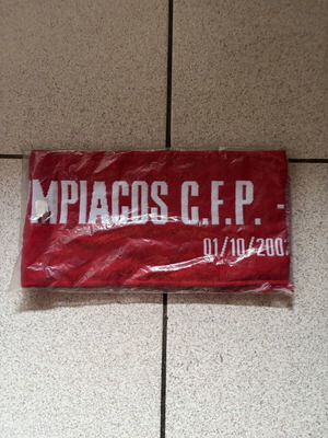 Official Olympiacos-Manchester United scarf 2002-2003 Champions League