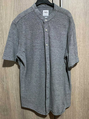 Zara gray slit fit shirt like new, size M
