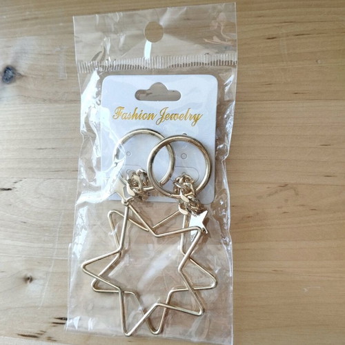 Earrings like new, gold color, in sealed package
