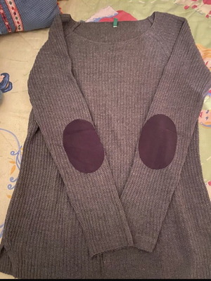 Benetton women's gray long lightweight sweater like new, size M