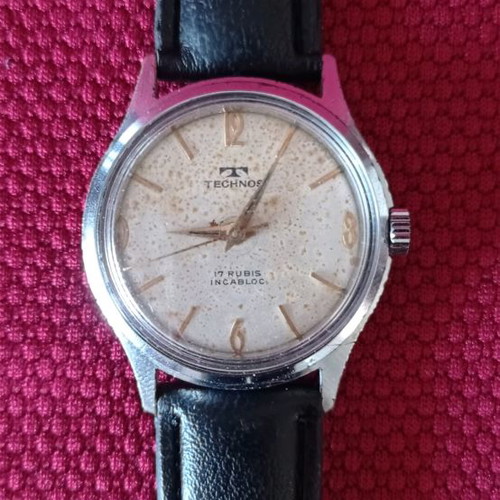 Vintage Technos men's winding watch used