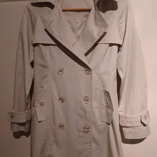 Trench coat like new, autumn/spring, size M, nude-stone color