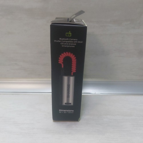 SHARGE Grip Power Bank 5000mAh 22.5W with Bluetooth remote and phone grip