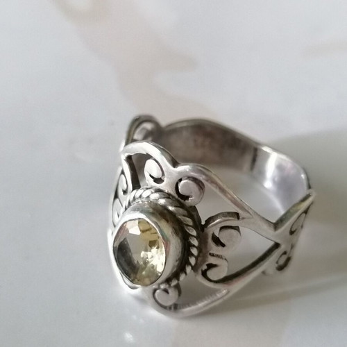 Silver 925 ring vintage style with citrine stone new no 57 (US 8)