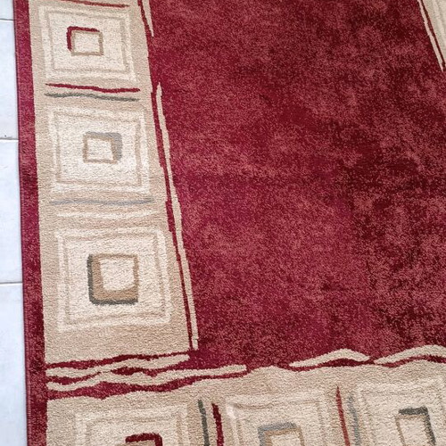 Royal carpet Olympia 160x230 used, red with beige