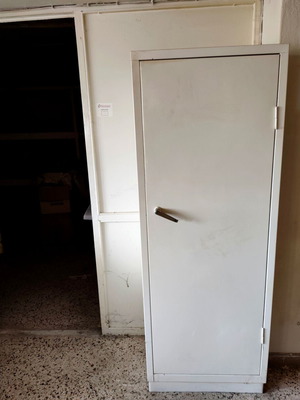 Μεταλλική ντουλάπα (φοριαμός) καινούργια, 170 εκ. ύψος, 65 εκ. πλάτος, 45 εκ. βάθος
