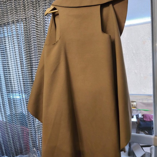 A-Style long vest like new, beige alpha line