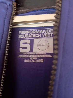 GSA Isothermal Vest with Hood small like new, blue