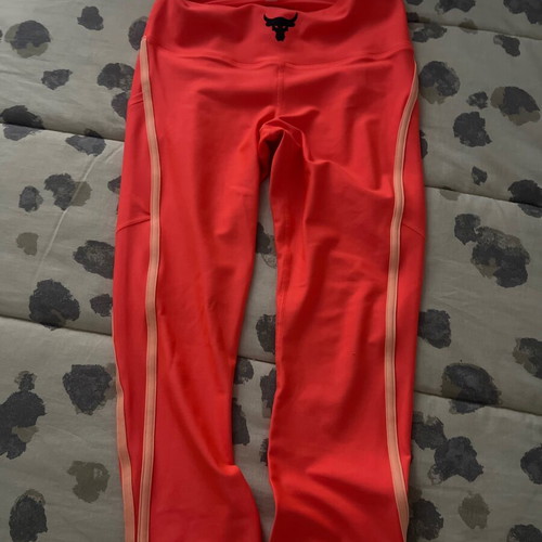 Under Armour leggings orange like new, size M