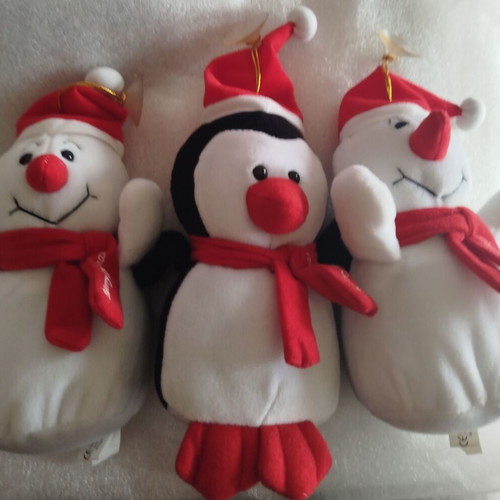 Three Christmas plush toys like new