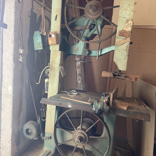 Monophasic 70a Band Saw used