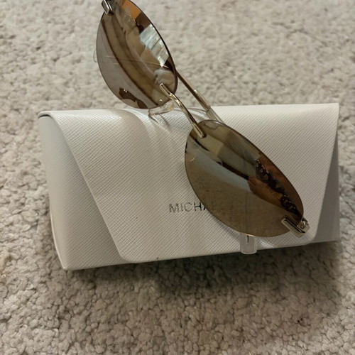 Michael Kors women's sunglasses like new, gold mirrored lenses