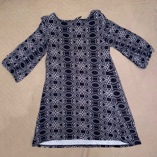 Long vintage shirt like new, looks like a dress
