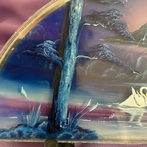 3D painting with two swans on glass like new