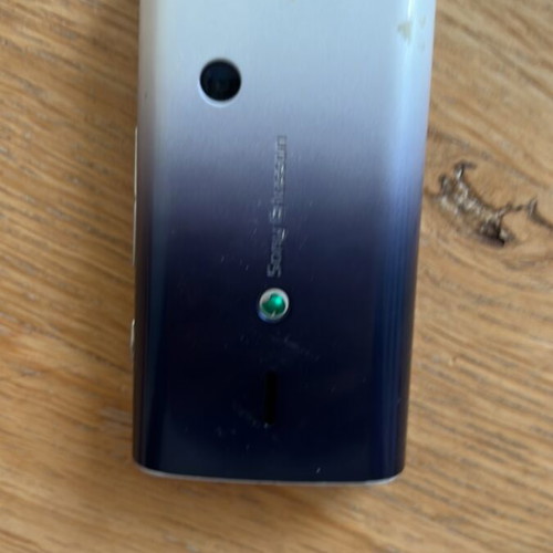 Sony Xperia X8 collectible like new, white, Dual SIM