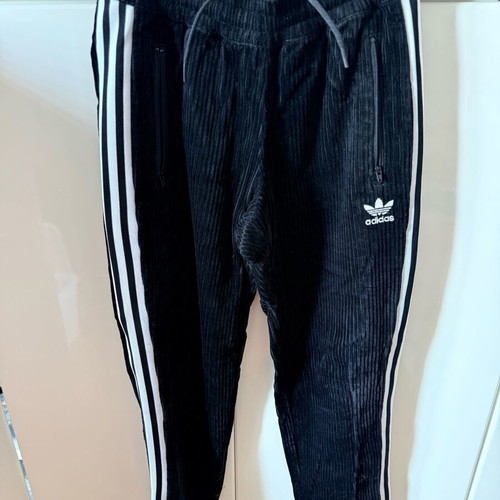Adidas corduroy pants like new, black and white
