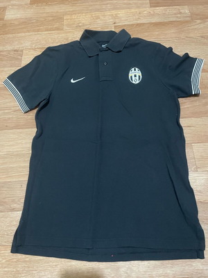 Nike Juventus polo jersey like new, size M