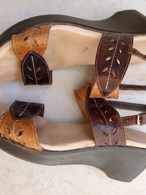 Beige coffee platforms size 39