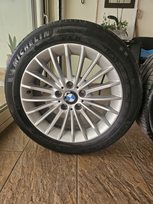 BMW wheel and tire set, 225/50/17