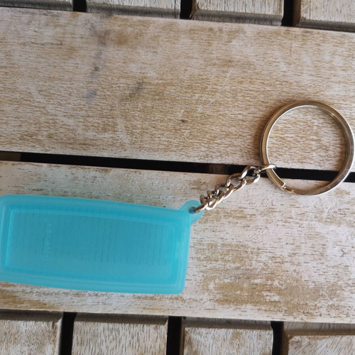 Tupperware Blue Fruit Container Keychain New Collectible