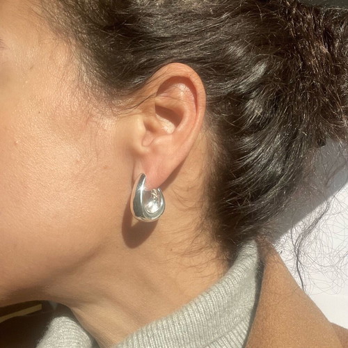 Mango women's metal earrings new, silver color