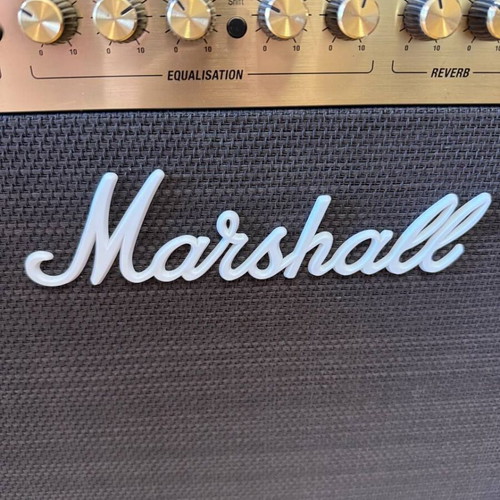 Marshall DSL40 Combo guitar amplifier like new