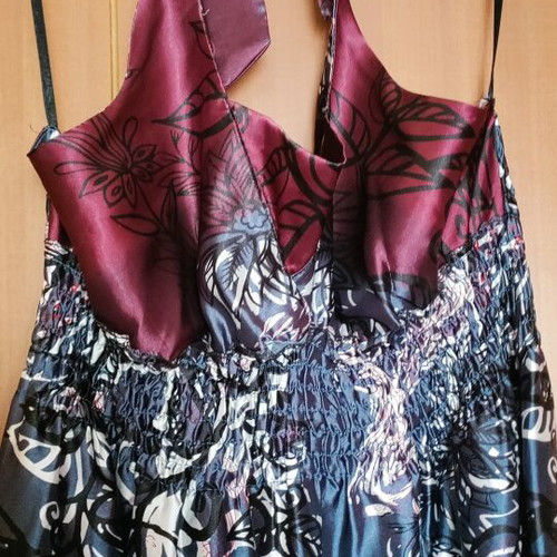 Satin dress with floral pattern like new