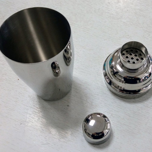Stainless Steel Shaker 500 ml new