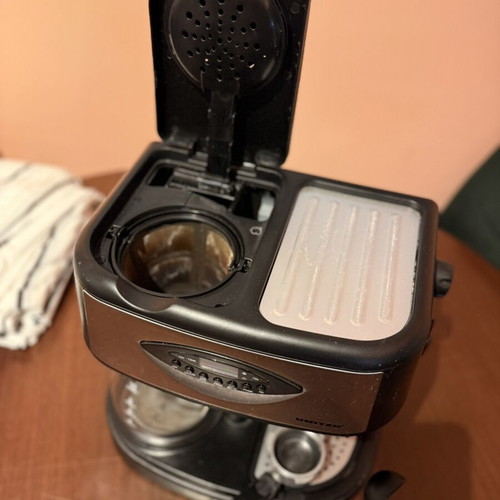United EM-5186 3-in-1 coffee maker