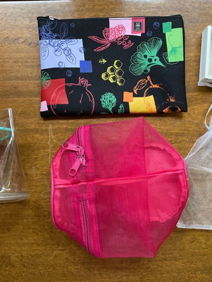Toiletry bag set used with Apivita, Oxette and wooden case