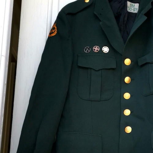 Khaki jacket size Large new, unworn