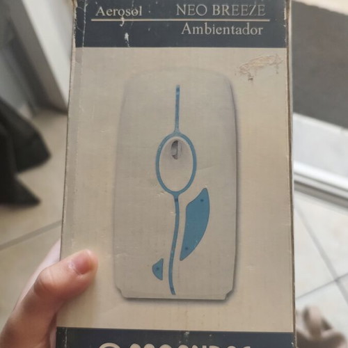 Neo Breeze aerosol air freshener, Proandre