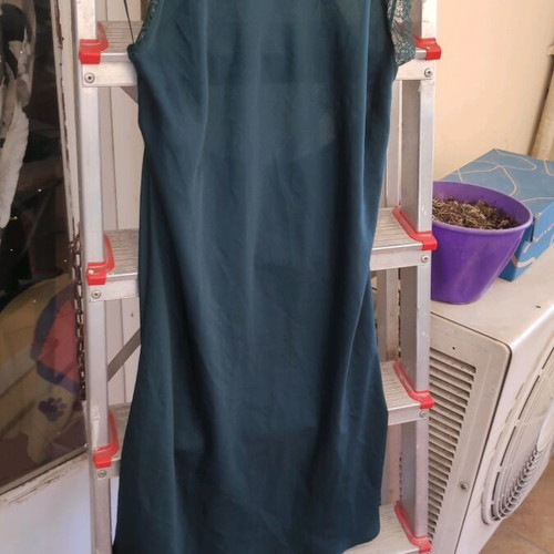 Triumph dress size S like new, green