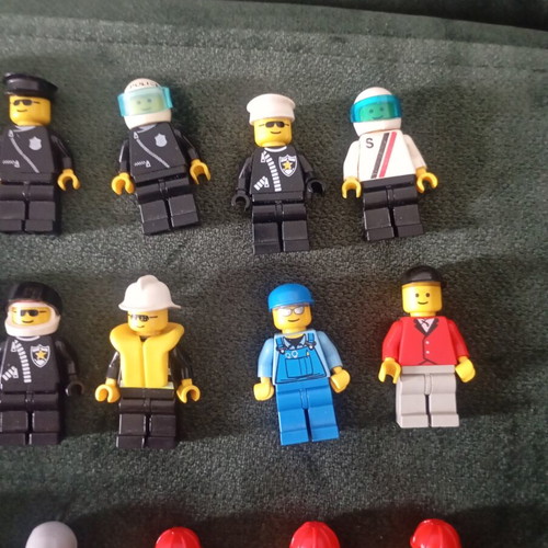 Lego minifigures set